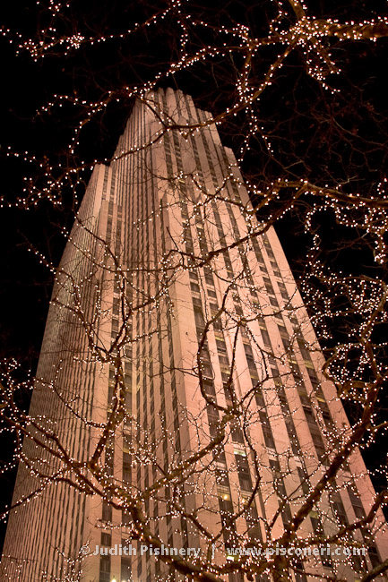 08/34      |      Rockefeller Center, New York