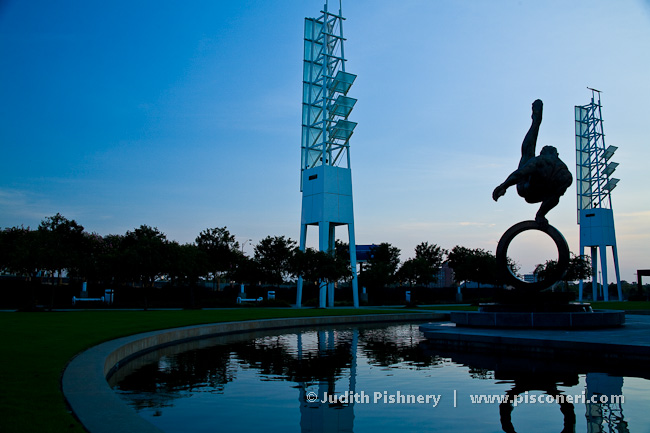 09/20      |      Olympic Sculpture near the GA Dome - Atlanta.GA