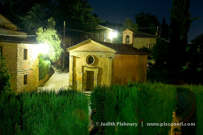 10/24      |      Near Panicale . Italy