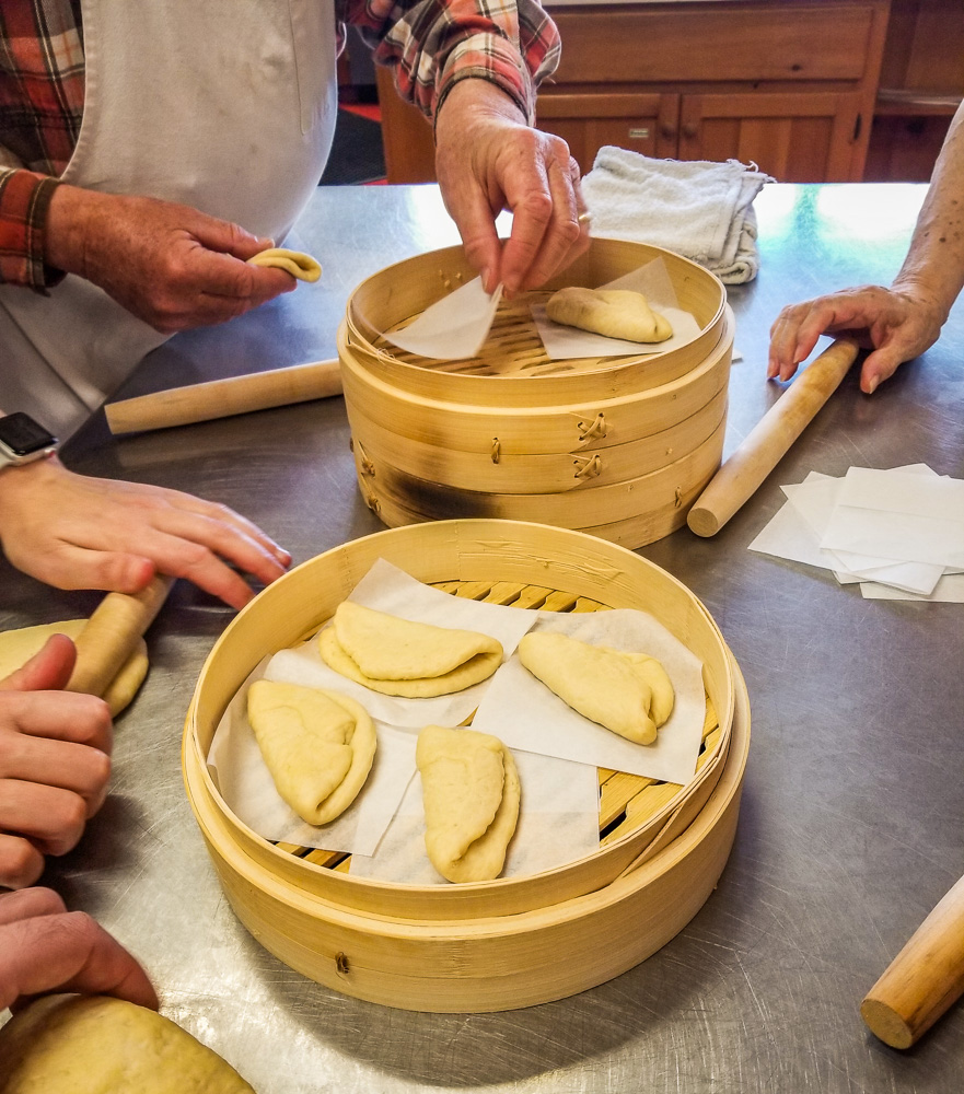 workshop preparing korean buns